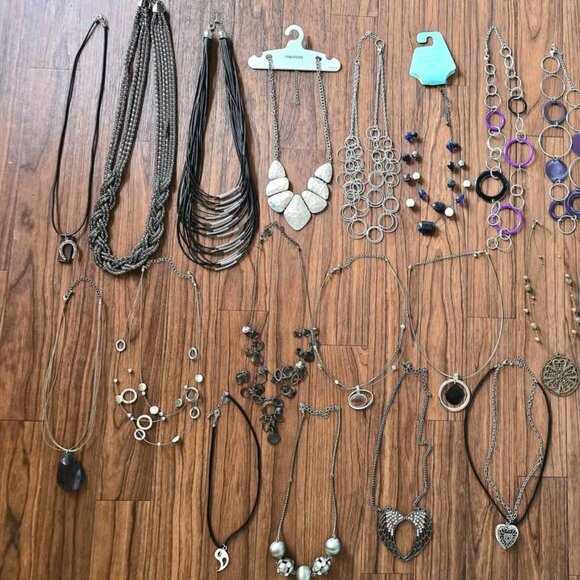 Necklace & Earring Lot Layered, Locket, Horseshoe, Angel Wings Maurices, Rue21 - Picture 2 of 12